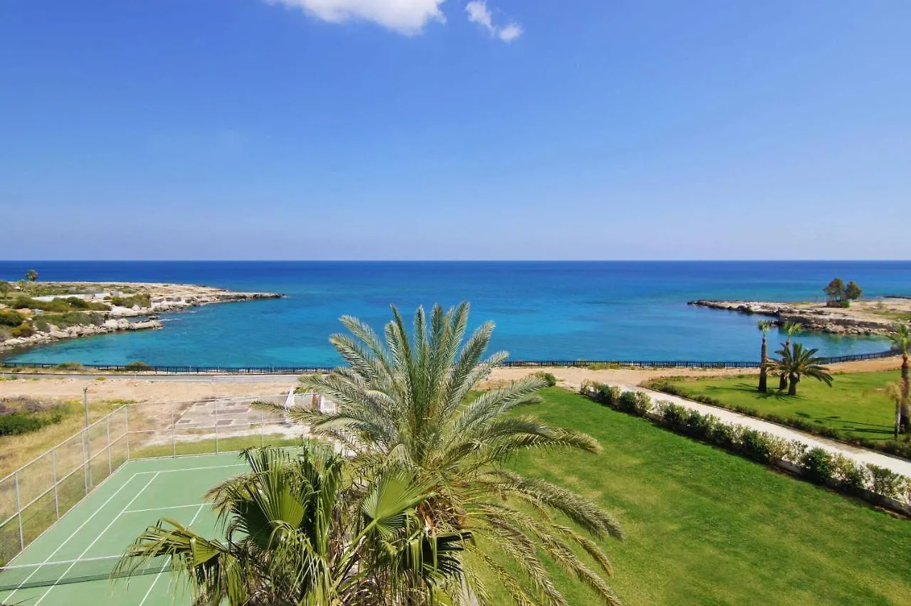 Hébergement de vacances Bliss - Coralli Beachfront Apartment Protaras Chypre